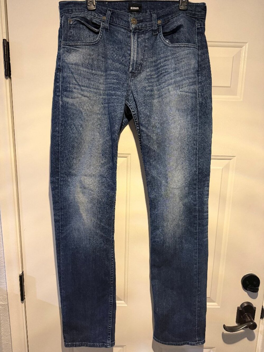 Hudson Jeans Byron Straight size 33